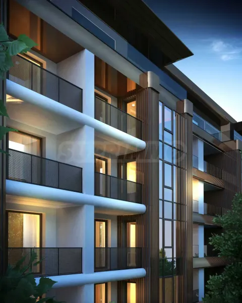 Bright 2-Bed Apartment w/ Courtyard - Burgas - Image 4