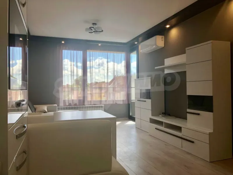 Stylish Sofia Apartment Near Metro - Fully Furnished - Image 2