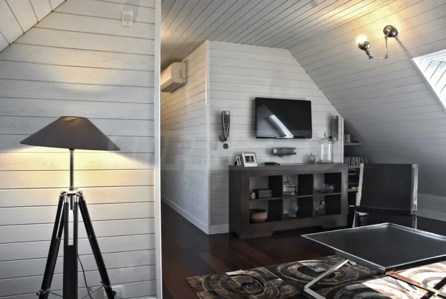 Spacious Fully Furnished Penthouse Apartment with Stunning Views in Sofia - Image 3