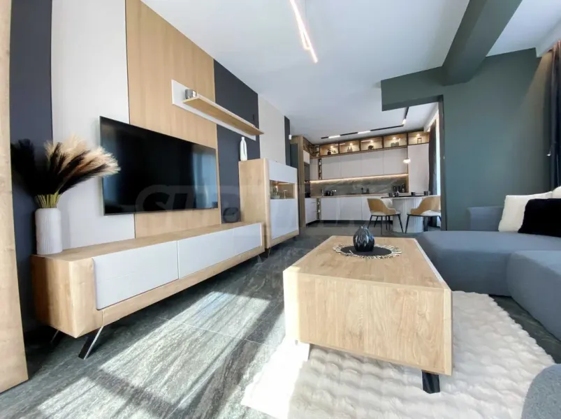 Stylish 3-Bedroom Apartment in Central Plovdiv - Fully Furnished - Image 3