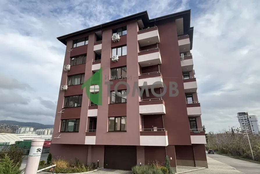 Spacious South-Facing Apartment in Stara Zagora with Act 16 - Image 2