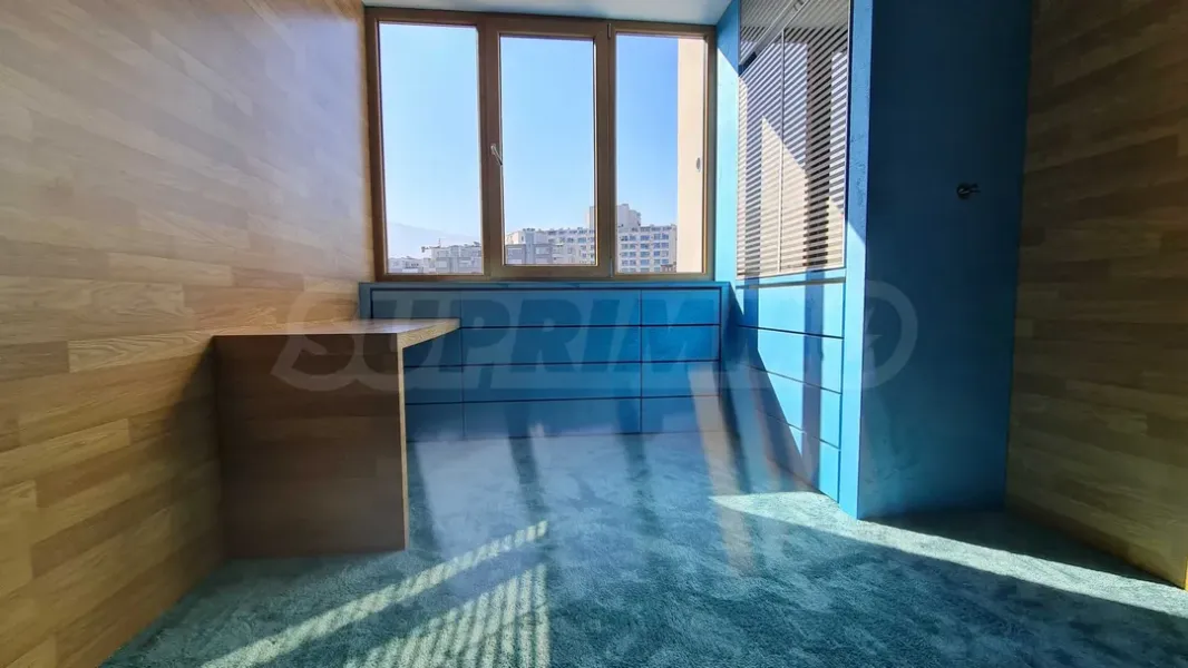 Spacious 2-Bedroom Apartment - Student City, Sofia - Image 1