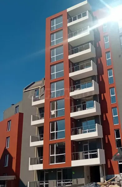 Spacious New Apartment in Burgas "Meden Rudnik" District - Image 5