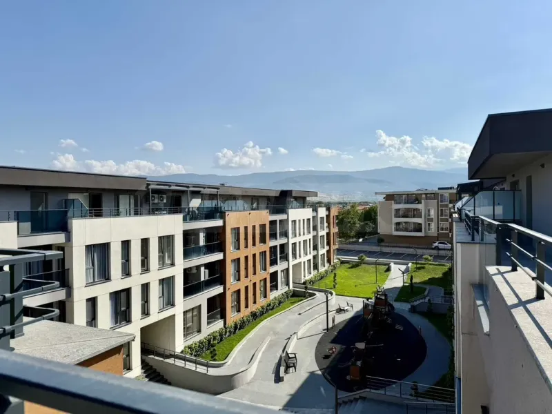 Panoramic Plovdiv Apartment with Mountain Views - Image 3