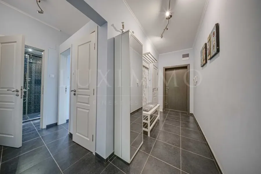 Bright, Renovated 2-Bedroom Apartment in Iztok District - Image 5