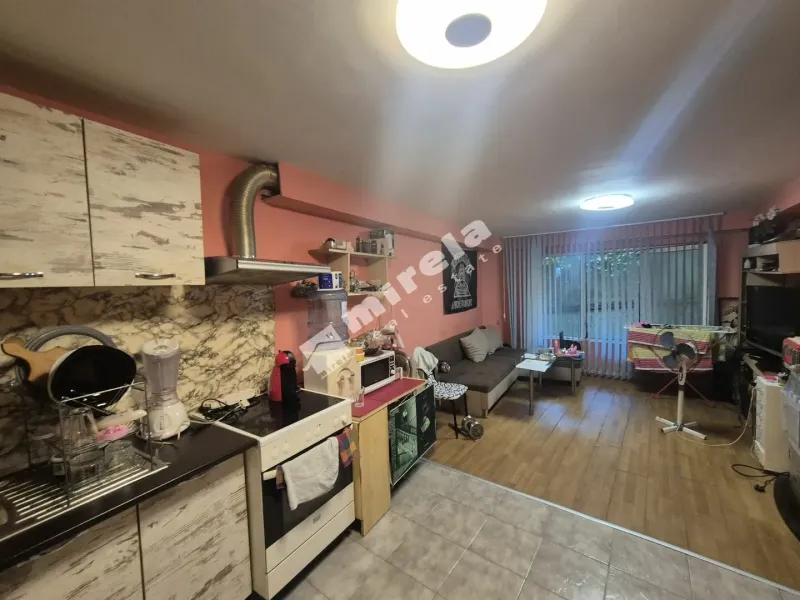 Spacious 3-Bedroom Apartment in Varna, Bulgaria – Fully Furnished - Image 2