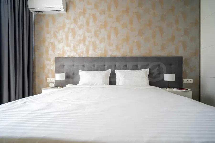 Stylish One-Bedroom Apartment in Plovdiv's Hristo Smirnenski - Image 2