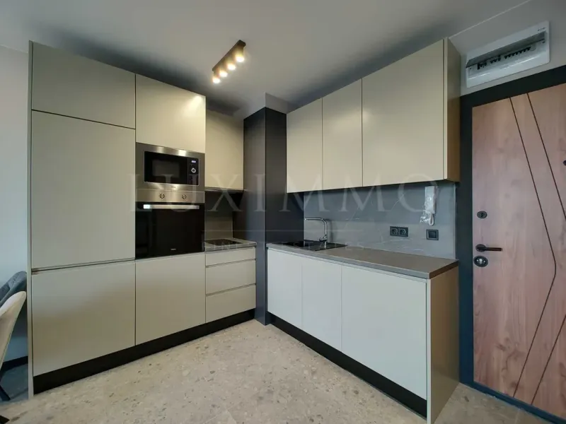 Stylish 2-Bedroom Apartment in Vitosha District, Sofia - Image 2