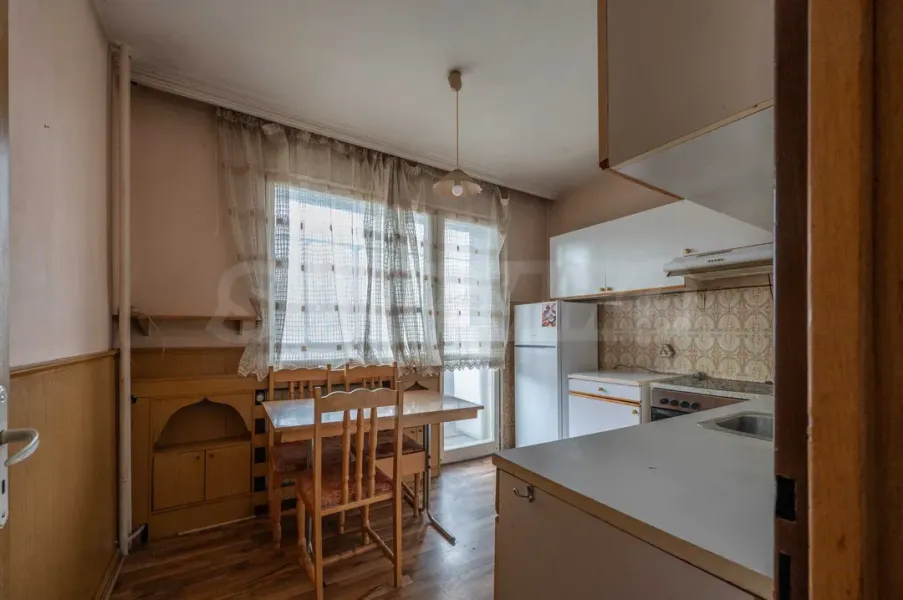 Spacious 2-Bedroom Apartment Near Metro in Sofia - Image 3