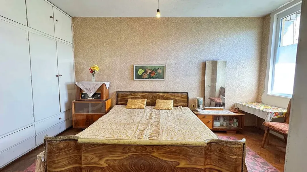 Spacious Apartment Near Krairechen Blvd, Stara Zagora, Bulgaria - Image 4