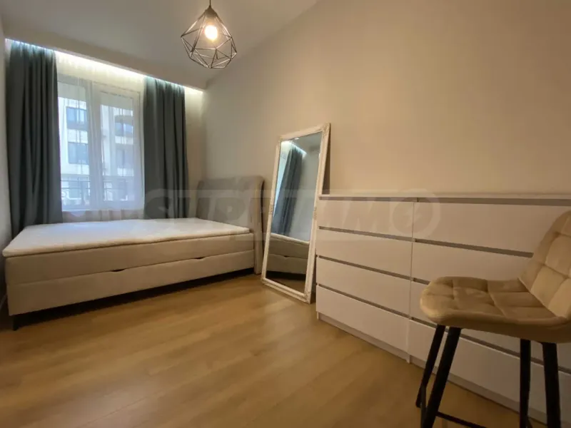 Stylish Three-Bedroom Apartment in Luxury Complex, Plovdiv - Image 3