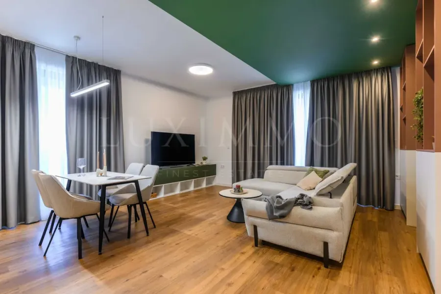 Spacious, Fully Furnished Apartment with Panoramic Terrace in Plovdiv - Image 1