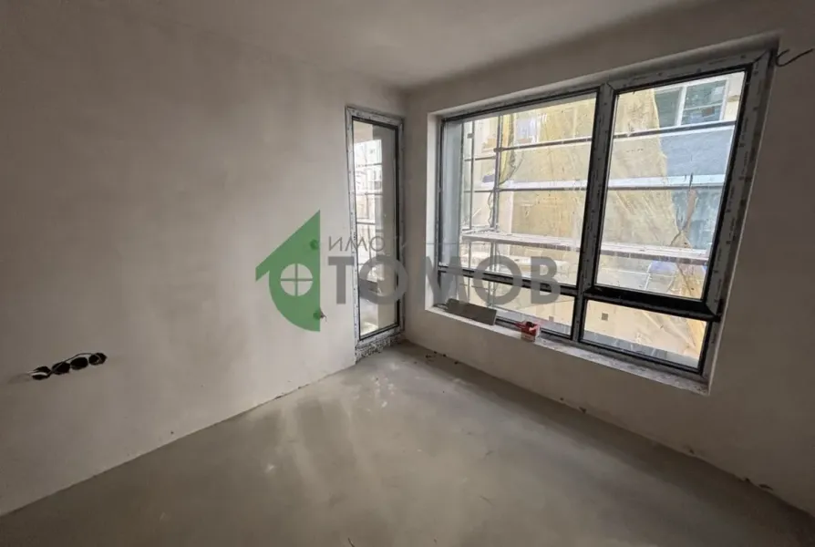 Spacious 3-Bedroom Apartment in Center of Stara Zagora - Act 14 - Image 5