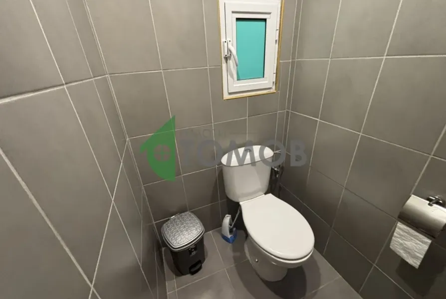 Spacious Fully Furnished 3BR Apartment in Stara Zagora - Image 5