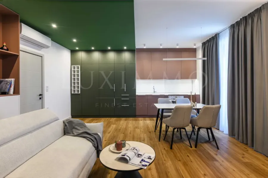 Spacious, Fully Furnished Apartment with Panoramic Terrace in Plovdiv - Image 3