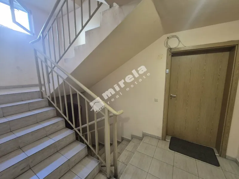 Spacious 3-Bedroom Apartment in Varna, Bulgaria – Fully Furnished - Image 1