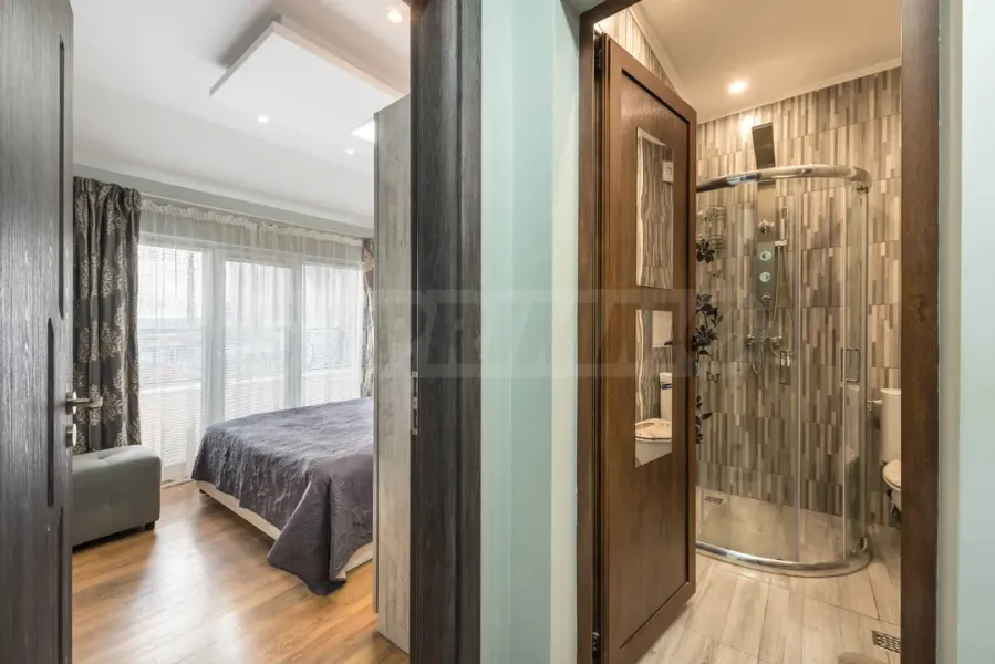 Luxury Fully Furnished Mezonet in Varna City Center - Image 2