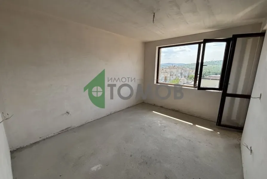 Spacious Panorama Apartment with Stunning Views in Stara Zagora - Image 4