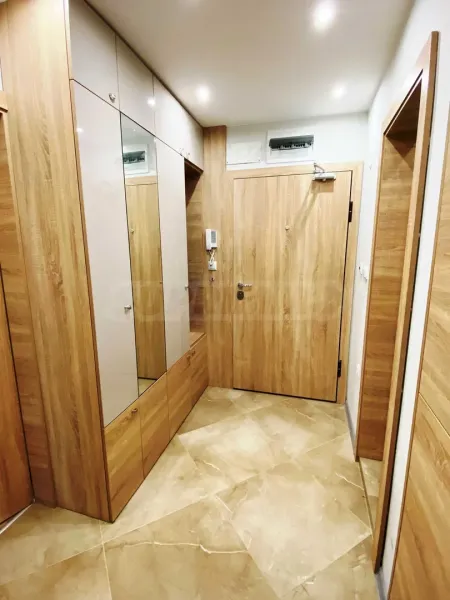 Stylish 2-Bedroom Apartment with Parking in Plovdiv, Bulgaria - Image 5