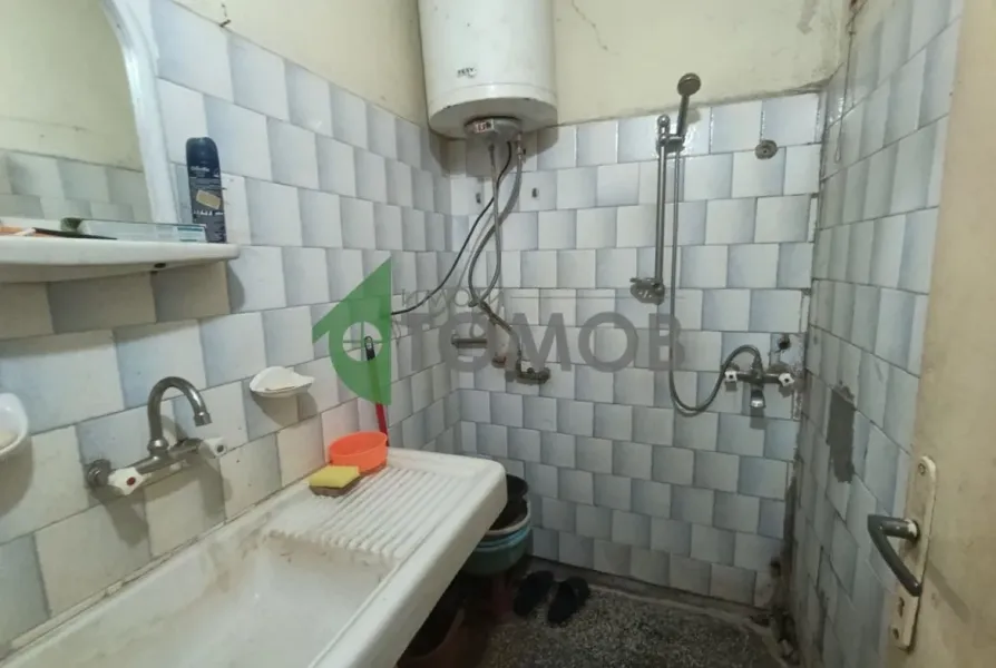 Spacious 3-Bedroom Apartment in Central Stara Zagora for Sale - Image 2