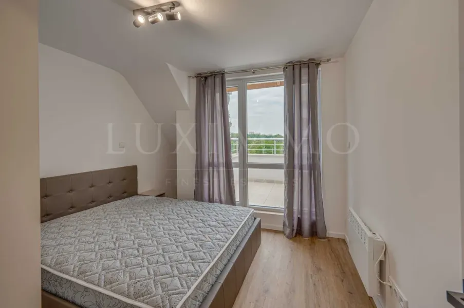 Fully Furnished 1-Bedroom Apartment in Sofia's Central District - Image 1