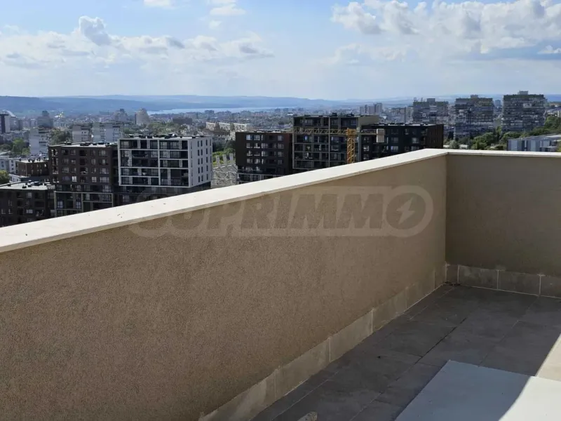 Sea View 3 Bed Apartment - Varna, Bulgaria - Image 2