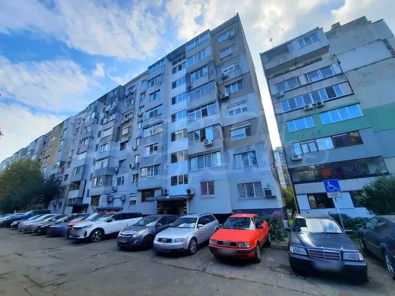 Stylish 1-Bedroom Apartment Near Park in Burgas, Bulgaria - €108,000 - Image 2