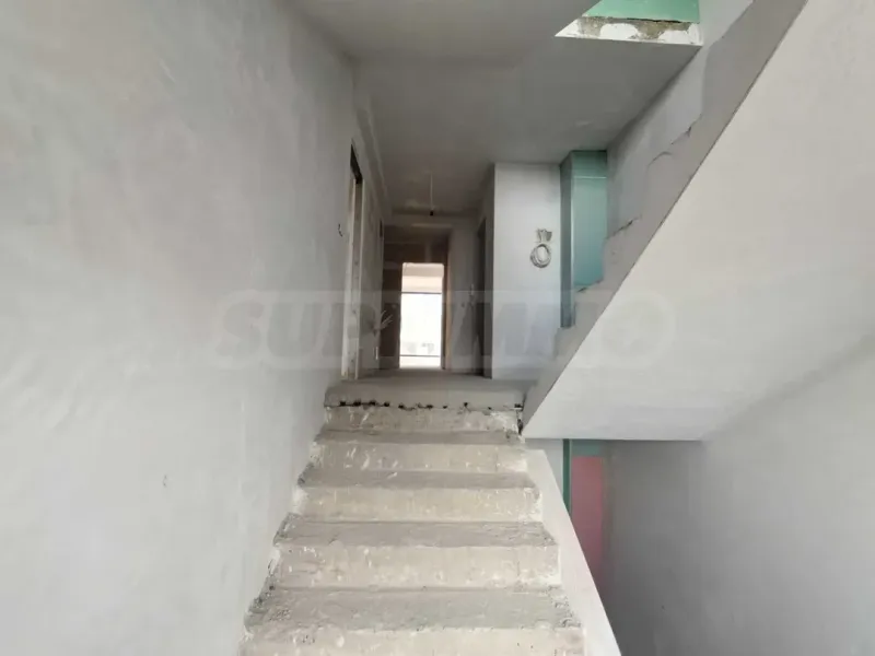 Spacious 3+1 Apartment w/ Gardens & Spa - Image 2