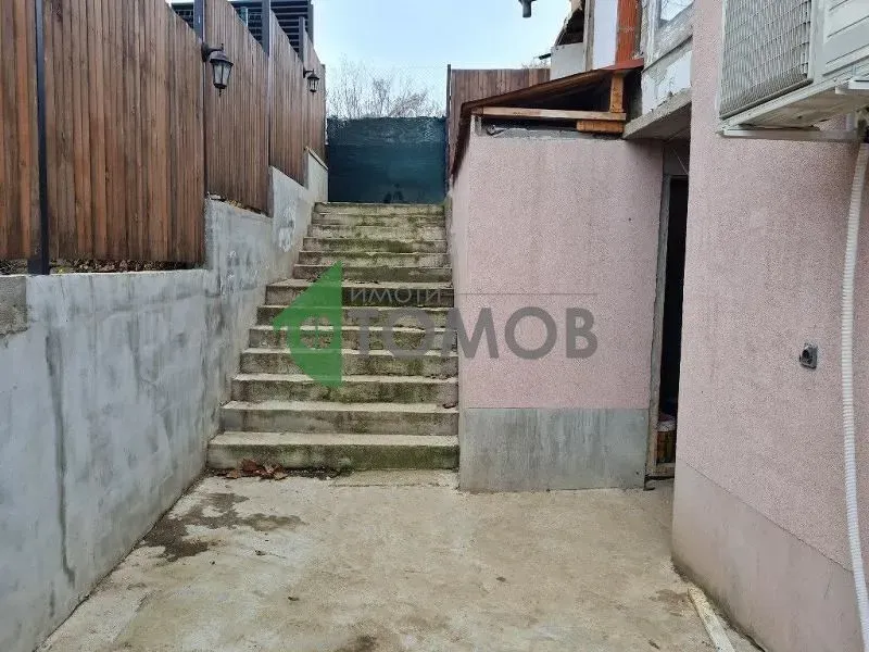 Spacious Brick House Near Ruse with Garden - Image 1