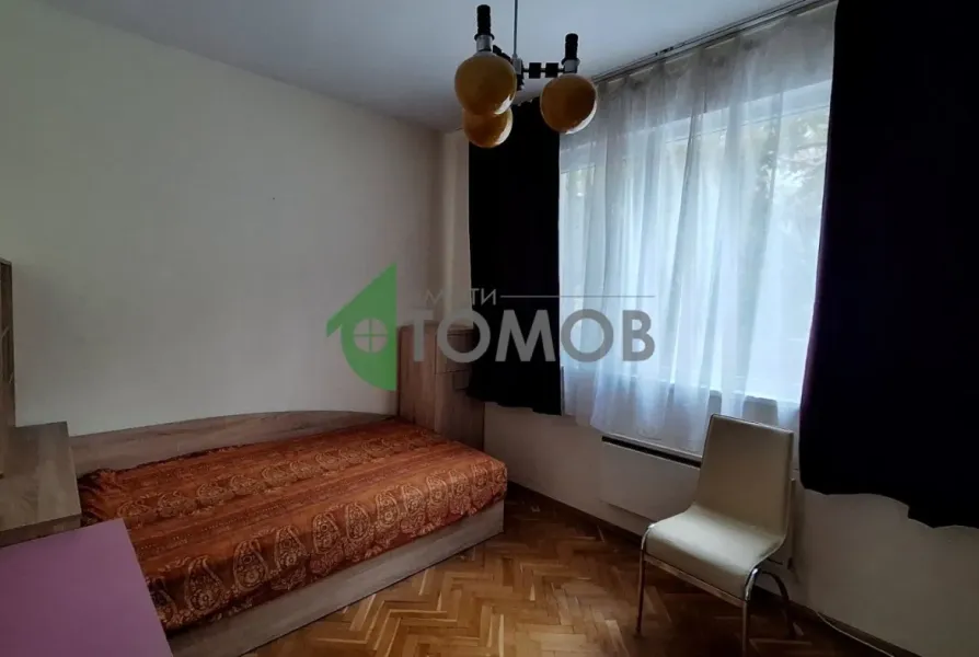 Spacious Fully Furnished 3-Bedroom Apartment in Old Town, Stara Zagora - Image 5