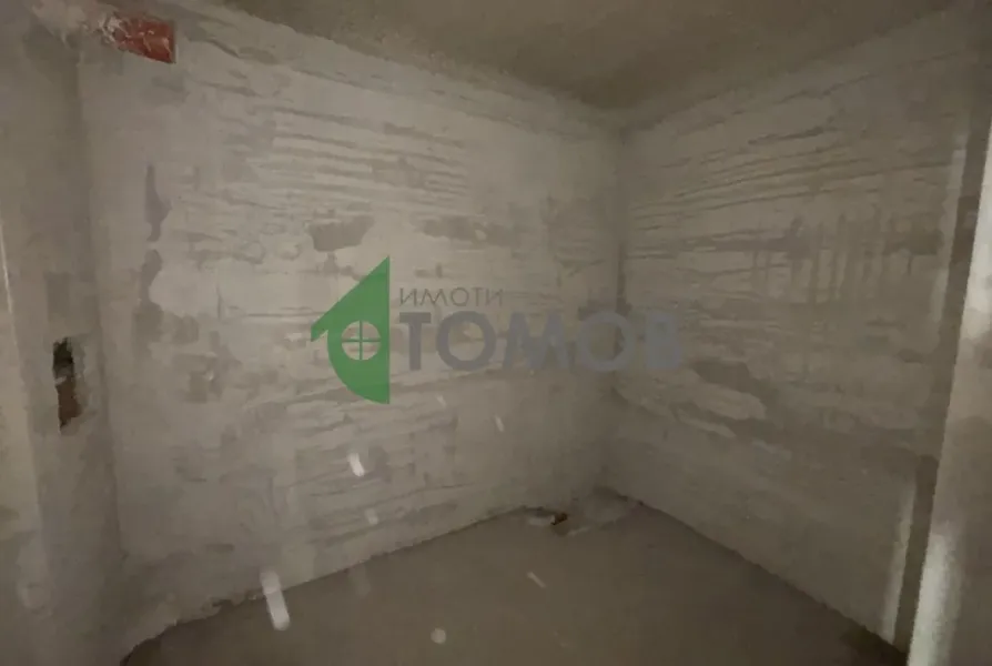 Spacious 3-Bedroom Apartment in Center of Stara Zagora - Act 14 - Image 1