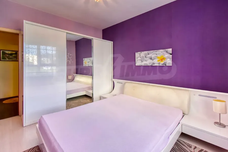 Spacious, Fully Furnished 3-Bedroom Apartment in Sofia's Student City - Image 1