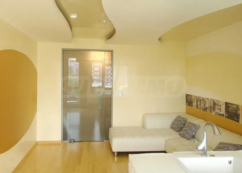 Spacious 2-Bedroom Apartment - Student City, Sofia - Image 2