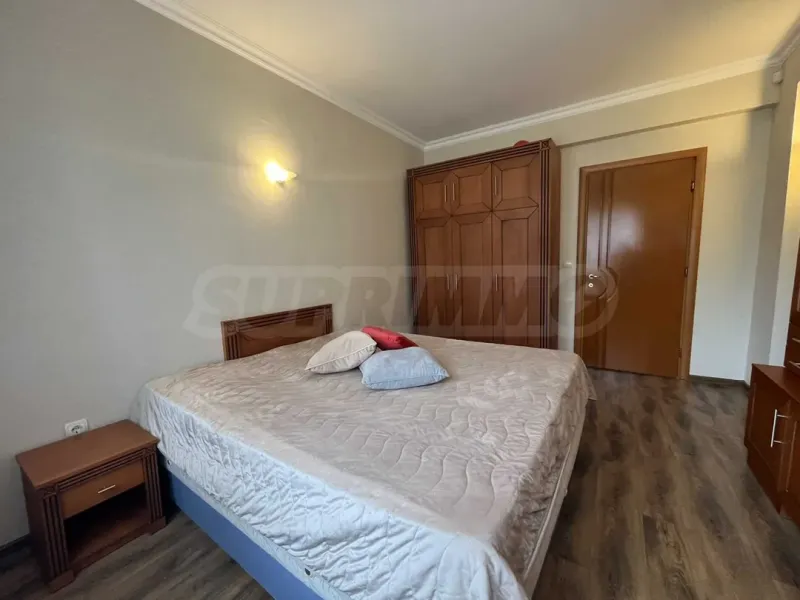 Spacious 3-Bedroom Apartment with Garage in "Maxi" Complex, Sofia - Image 3