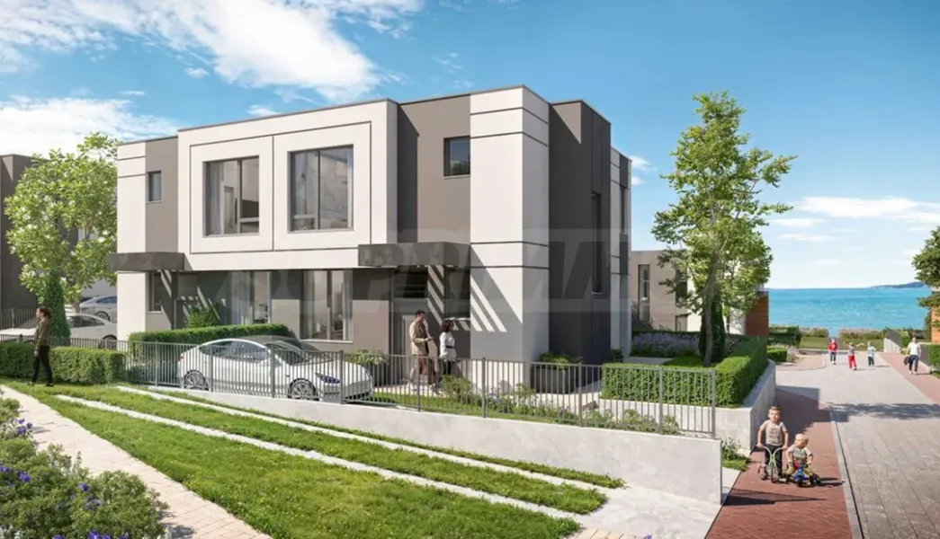 Modern 2-Level House by the Sea - Image 5