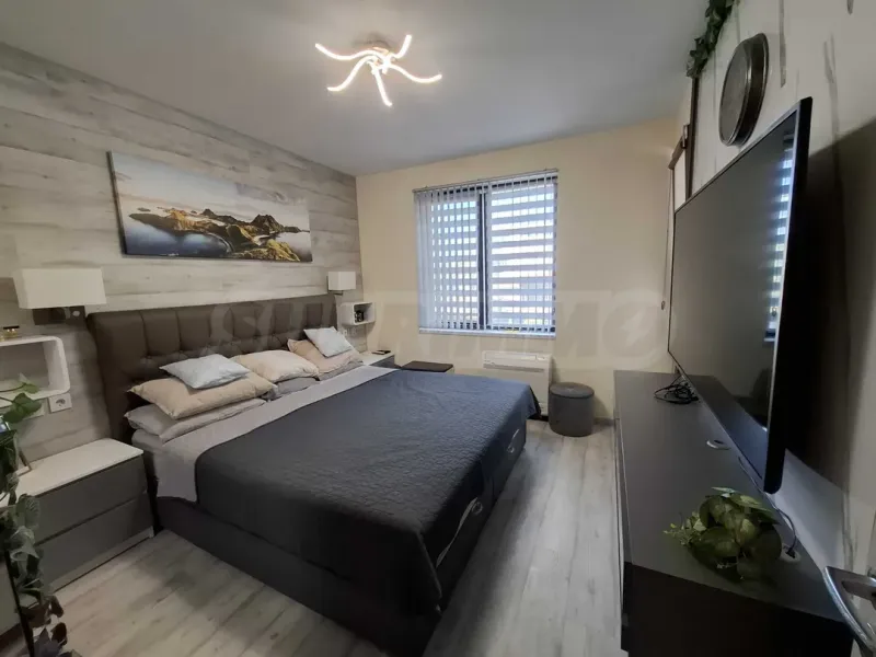 Stylish 3-Bedroom Apartment in Varna's "Briz" - Image 4