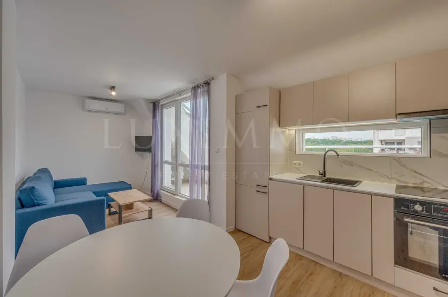 Stylish One-Bedroom Apartment in Sofia's Heart – Fully Furnished - Image 4