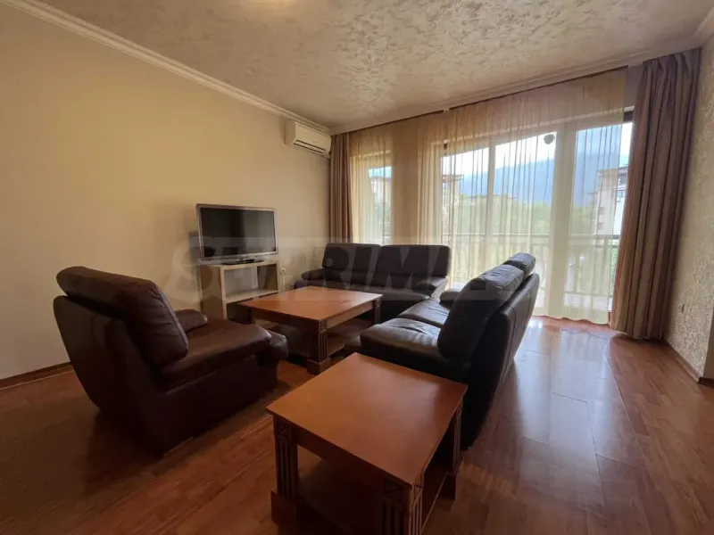 Spacious 3-Bedroom Apartment with Garage in "Maxi" Complex, Sofia - Image 5