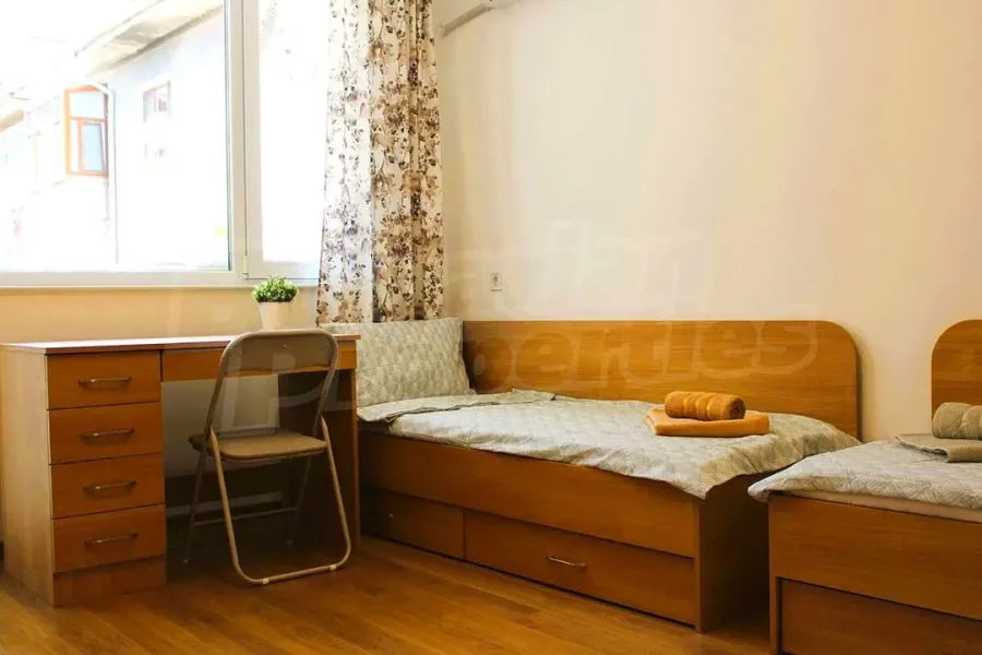 Spacious Fully Furnished 2-Bedroom Apartment in Plovdiv's Center - Image 4