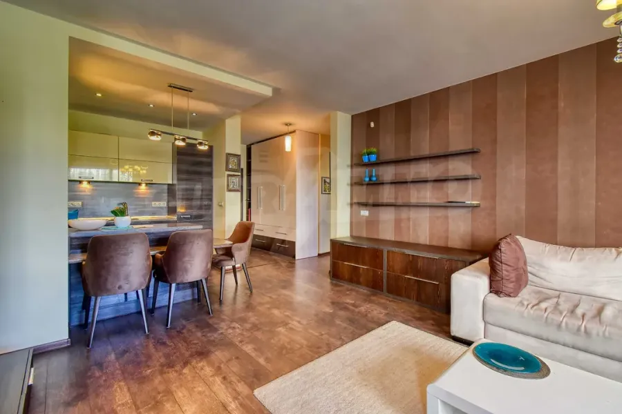 Spacious, Fully Furnished 3-Bedroom Apartment in Sofia's Student City - Image 2