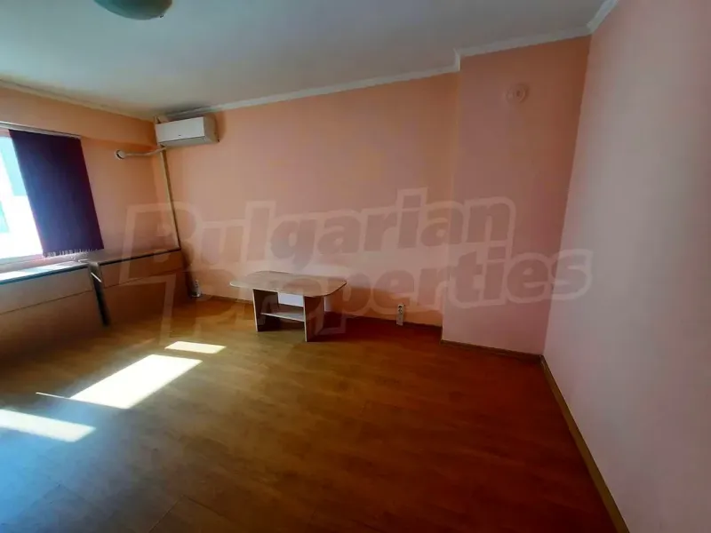 Stylish 1-Bedroom Apartment Near Park in Burgas, Bulgaria - €108,000 - Image 5