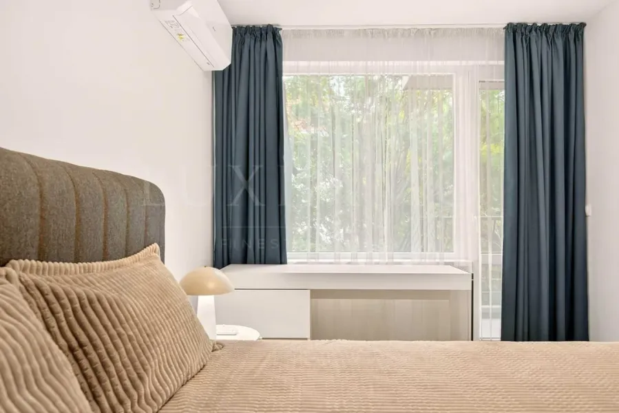 Stylish One-Bedroom Apartment in Varna's Heart – Fully Furnished - Image 2