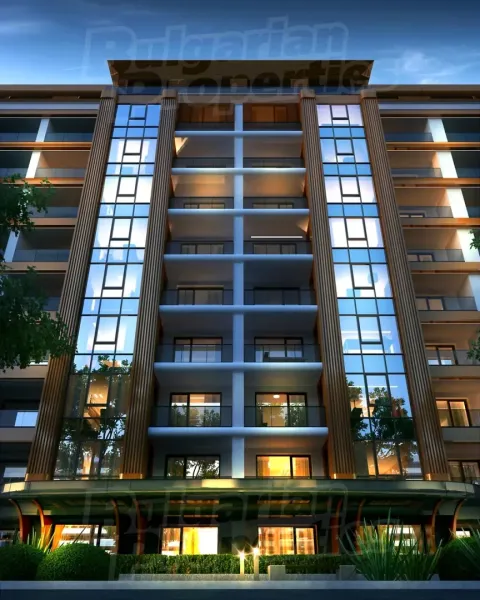 Spacious 1-Bedroom Apartment with Private Garden in Grand Plaza Residence - Image 1