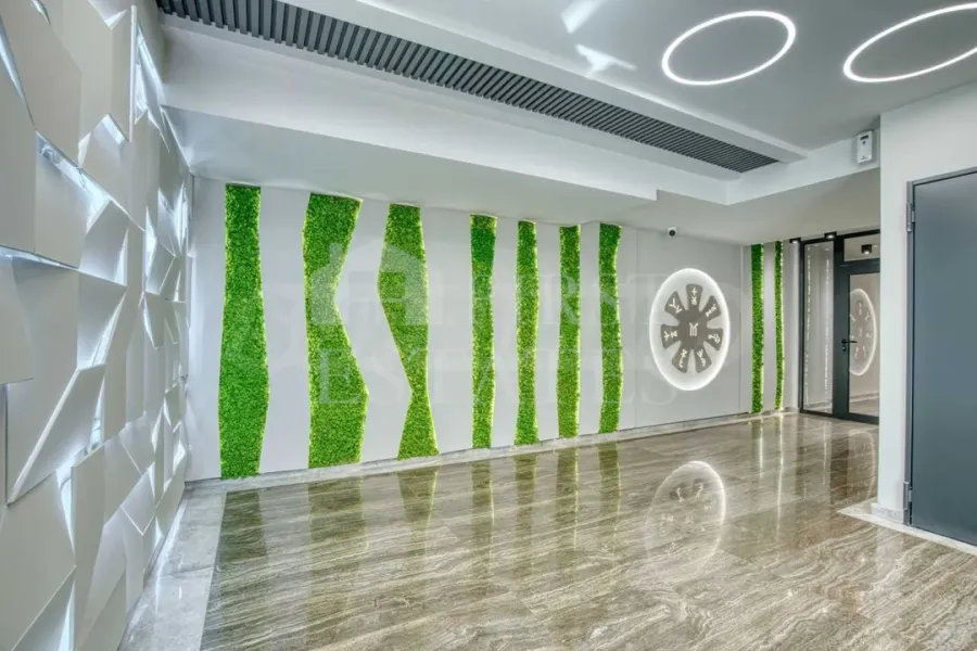 Stylish 2-Bedroom Apartment in Sofia's Izgrev District - Image 4