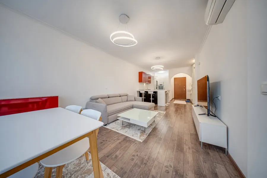 Luxury Fully Furnished 1-Bedroom Apartment in Sofia's Prestigious ESTE Home - Image 5