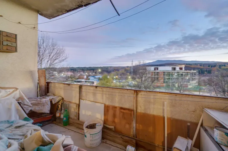 Spacious 2-Bedroom Apartment in Sofia's "Lyulin" 7 - Image 3