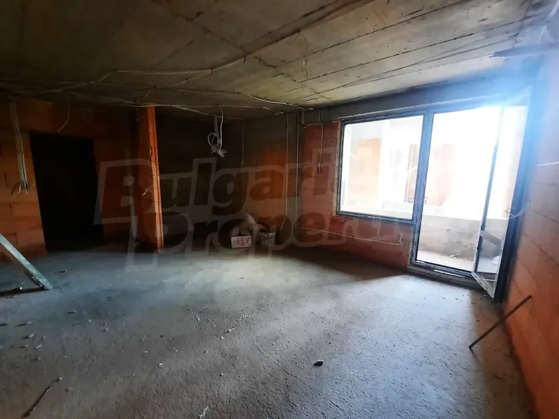 Stylish Studio in New Burgas Building - Perfect Investment - Image 5