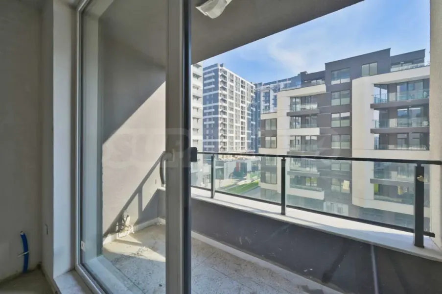 Spacious 3-Bedroom Apartment Near Metro Sofia, Bulgaria - Image 1