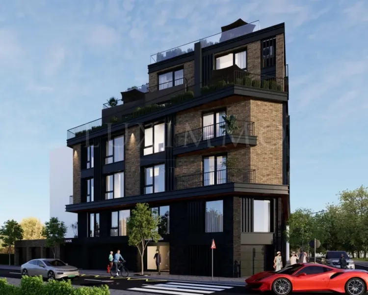 Spacious 2-Bed Apartment in Plovdiv's Center - Image 4