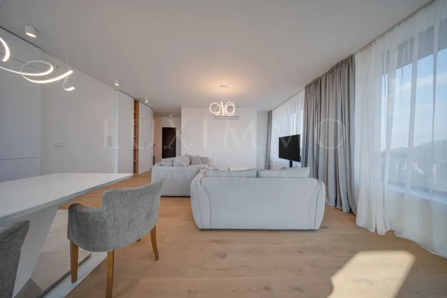 Spacious, Fully Furnished One-Bedroom Apartment in Sofia - Image 1